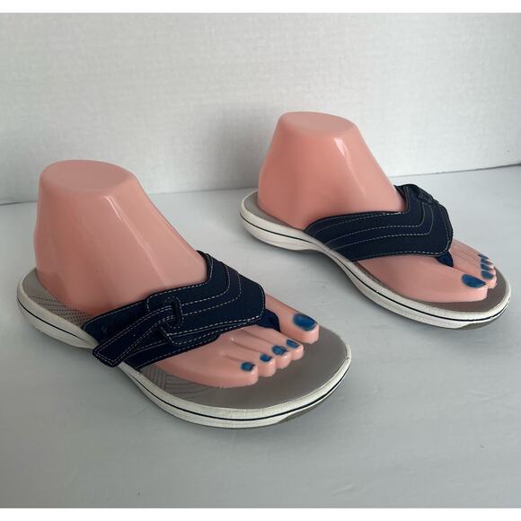 Clarks Cloud Steppers Navy Blue White and Gray Thong Sandal Shoes Size US 6 - Picture 3 of 9